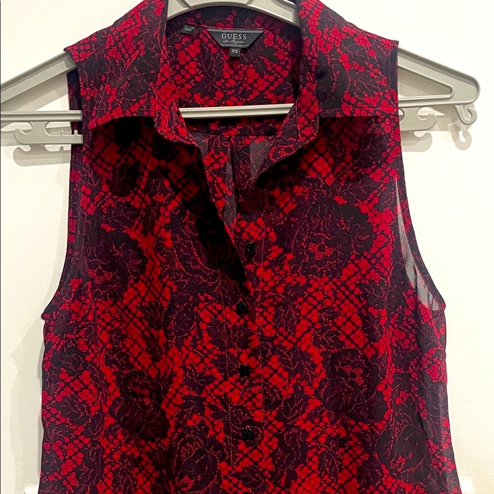 Guess Red Black Lace Pattern Sleeveless Button Up Blouse XS